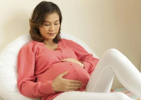 Mang thai sau tuổi 35: Làm thế nào để mẹ khỏe, bé khỏe?