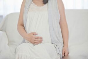 Ảnh hưởng của bí tiểu trong thời kỳ mang thai và cách xử trí