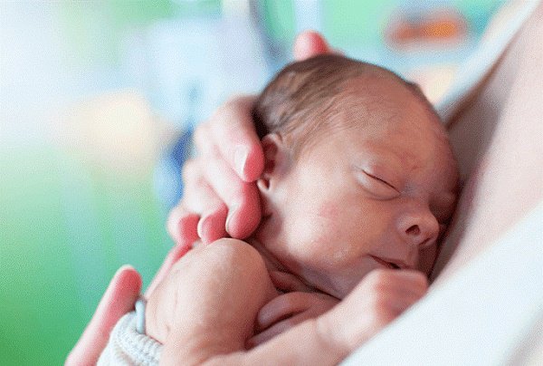 Sự phát triển của trẻ sinh non ở tuần 33 – 36