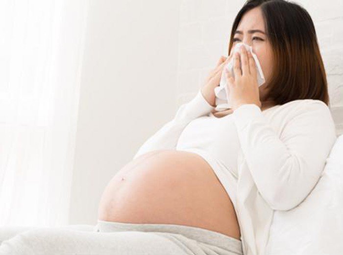 Làm thế nào với viêm mũi dị ứng khi mang thai?