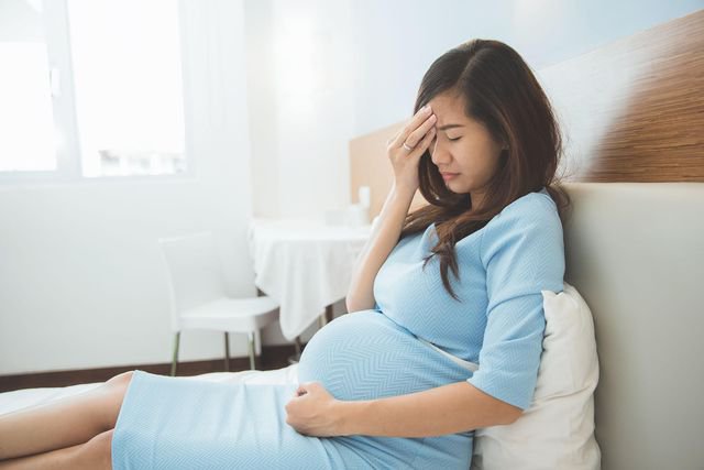 Đau đầu khi mang thai: Cách điều trị tốt nhất là gì?