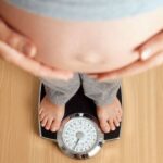 Hướng dẫn cân nặng khi mang thai và giảm cân cho người mẹ sau khi sinh đẻ