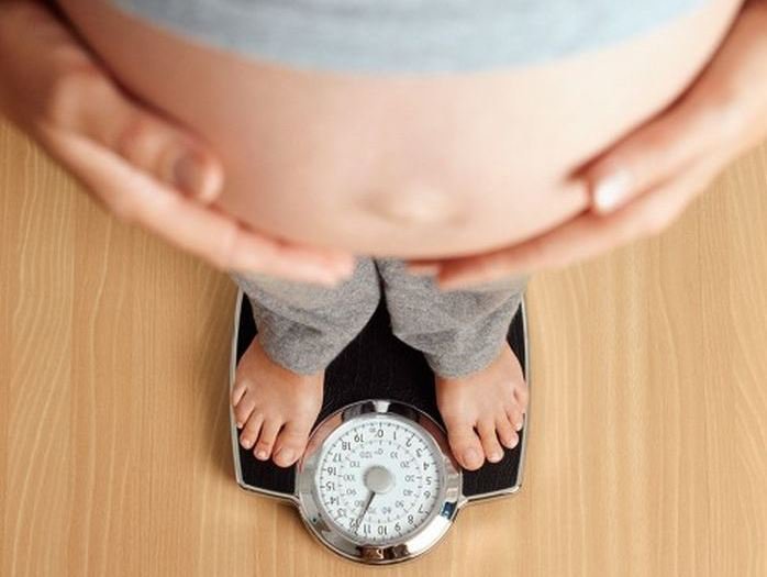 Hướng dẫn cân nặng khi mang thai và giảm cân cho người mẹ sau khi sinh đẻ