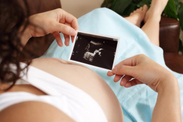 Thai 12 tuần tuổi phát triển như thế nào trong bụng mẹ?