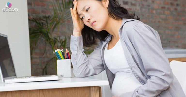 Lý do khiến bạn đau đầu khi mang thai