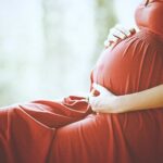 Tiêm vắc xin HPV khi đang mang thai có ảnh hưởng gì đến thai nhi không?