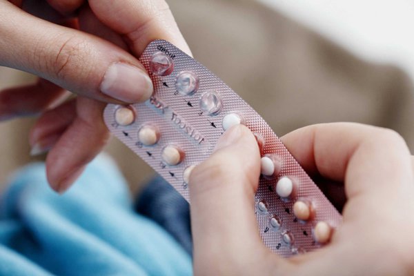 Dùng thuốc tránh thai 21 viên trước quan hệ có khả năng mang thai không?