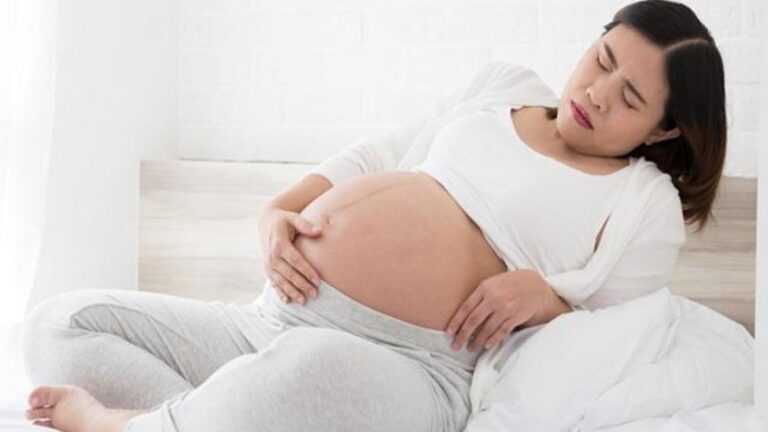 Bà bầu 36 tuần đau bụng dưới từng cơn dấu hiệu gì?