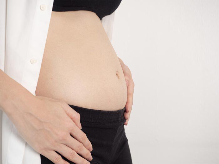 Mang thai lần 3 sớm sau hai lần sinh mổ có ảnh hưởng gì không?