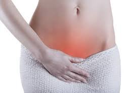 Trễ kinh kèm đau bụng dưới là triệu chứng bệnh gì?