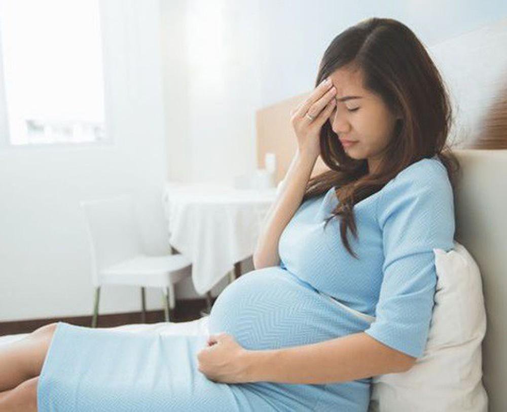 Đau đầu, cảm khi mang thai 14 tuần nên uống thuốc không?