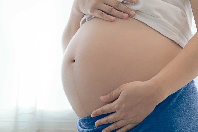 Bụng tụt khi mang thai tháng thứ 7 tháng có nguy hiểm không?