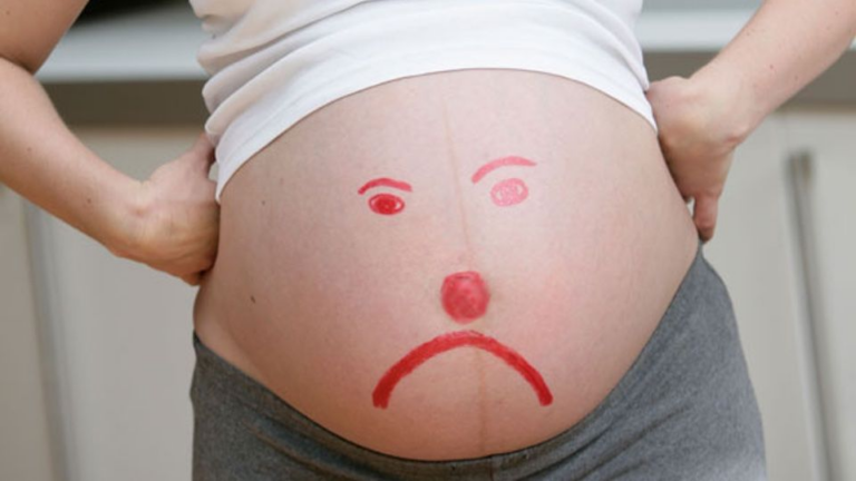 Ra dịch âm đạo khi mang thai